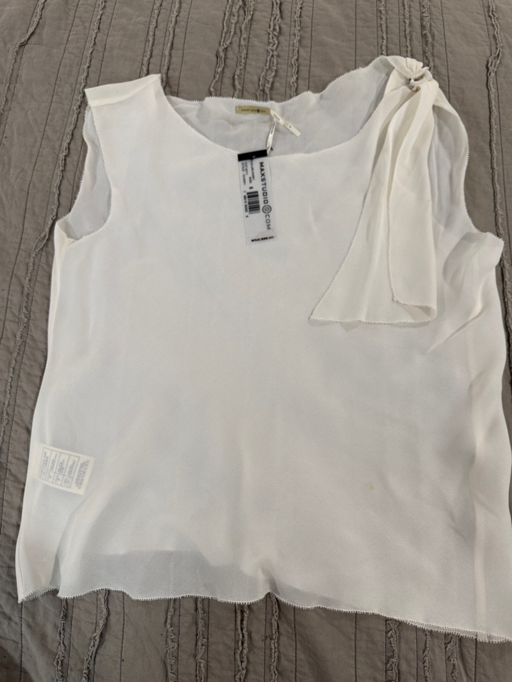 NWT Max Studio 100%SILK Ivory Sleeveless Bow-Accent Blouse